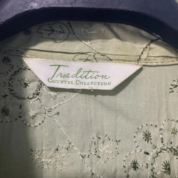 Tradition Country ‎ collection light green ladies zip up shirt with embroidery - Picture 3 of 5